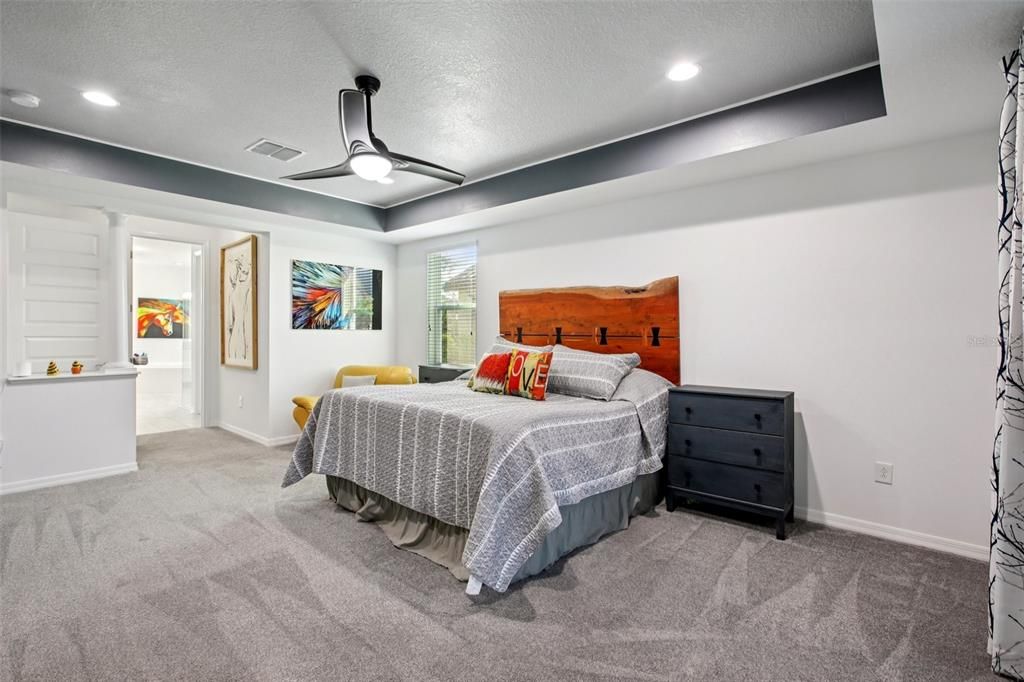 Active With Contract: $1,150,000 (7 beds, 4 baths, 5452 Square Feet)