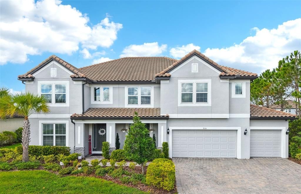 Active With Contract: $1,150,000 (7 beds, 4 baths, 5452 Square Feet)