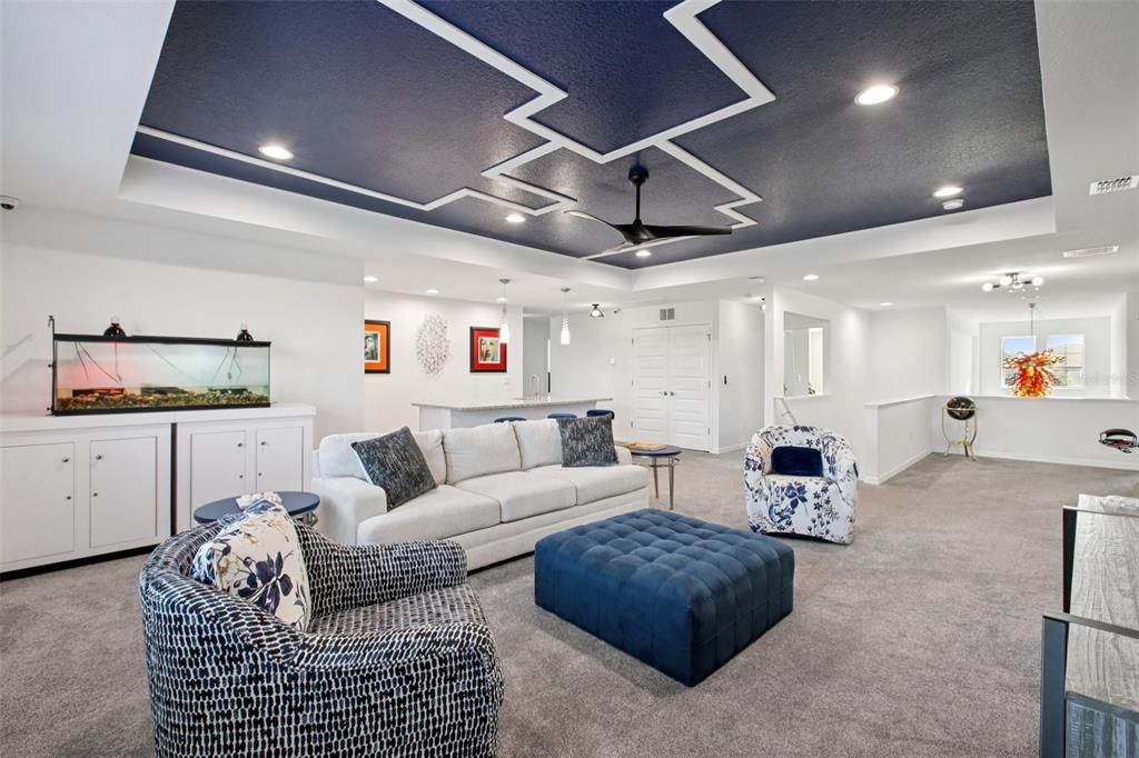 Active With Contract: $1,150,000 (7 beds, 4 baths, 5452 Square Feet)