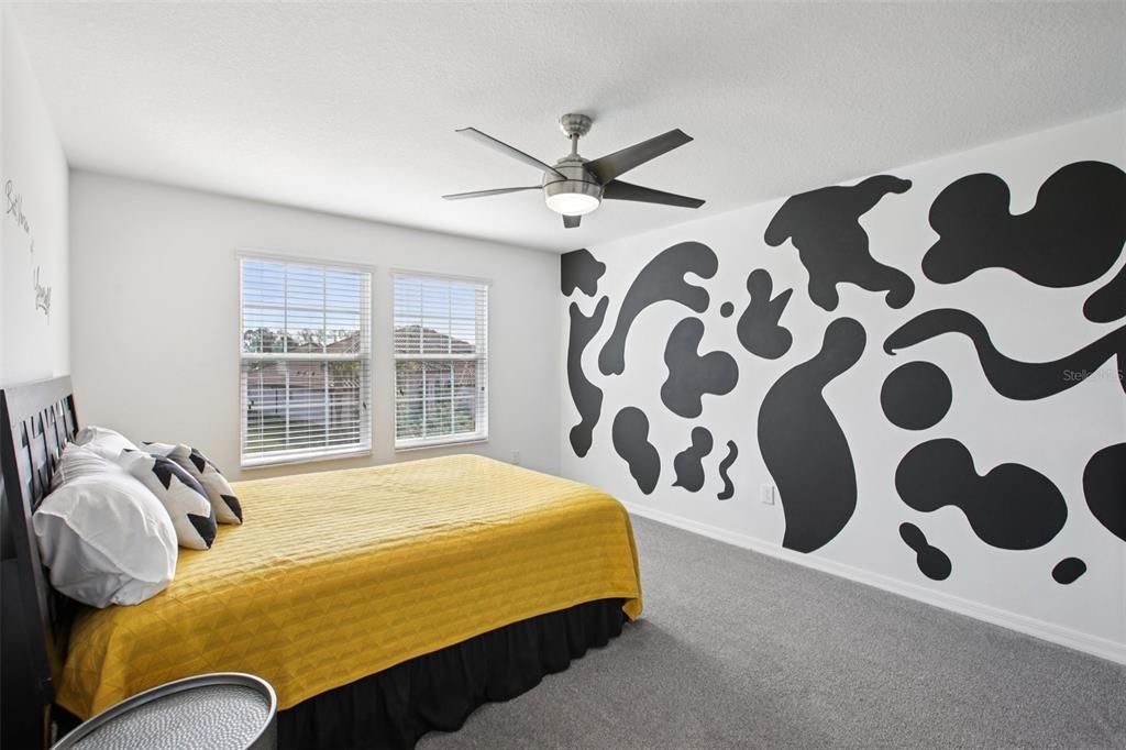 Active With Contract: $1,150,000 (7 beds, 4 baths, 5452 Square Feet)