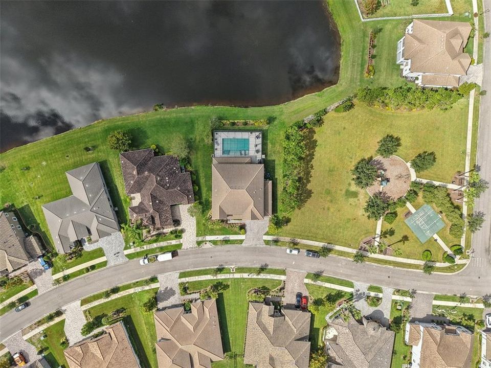 Active With Contract: $1,150,000 (7 beds, 4 baths, 5452 Square Feet)