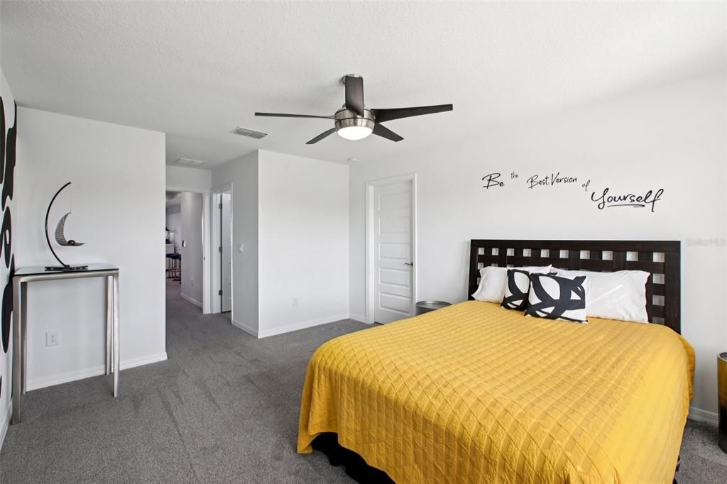 Active With Contract: $1,150,000 (7 beds, 4 baths, 5452 Square Feet)