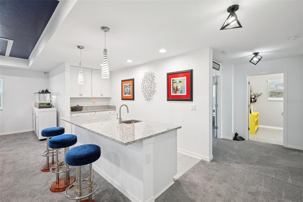 Active With Contract: $1,150,000 (7 beds, 4 baths, 5452 Square Feet)