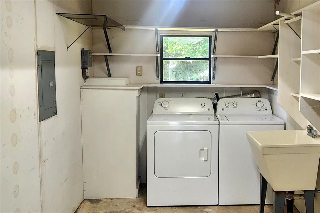 En Venta: $139,900 (2 camas, 2 baños, 1304 Pies cuadrados)