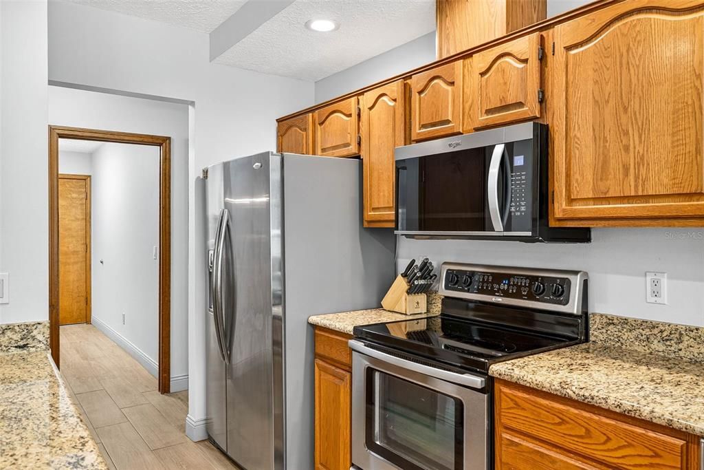 Active With Contract: $525,000 (4 beds, 2 baths, 2402 Square Feet)