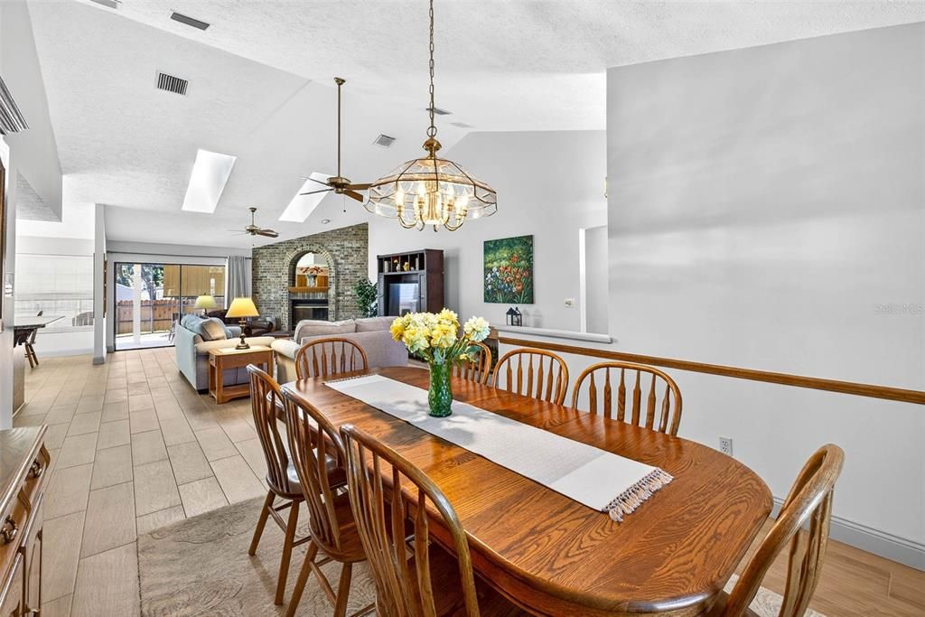 Active With Contract: $525,000 (4 beds, 2 baths, 2402 Square Feet)