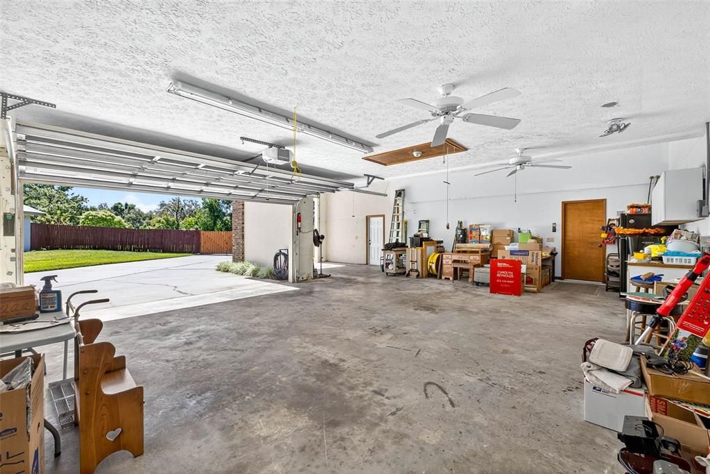 Active With Contract: $525,000 (4 beds, 2 baths, 2402 Square Feet)