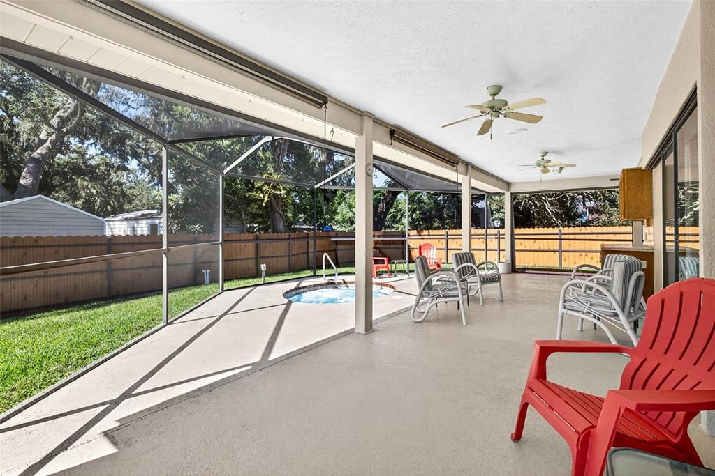 Active With Contract: $525,000 (4 beds, 2 baths, 2402 Square Feet)