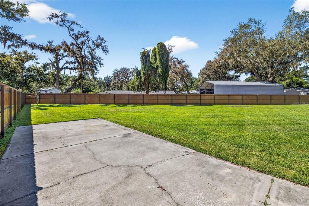 Active With Contract: $525,000 (4 beds, 2 baths, 2402 Square Feet)