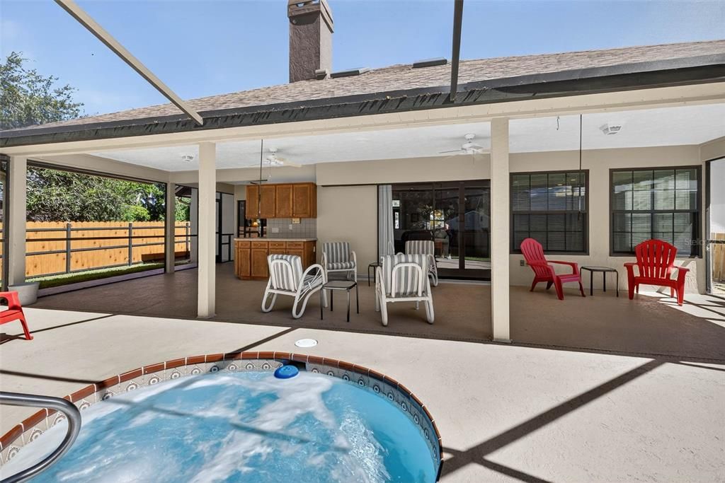 Active With Contract: $525,000 (4 beds, 2 baths, 2402 Square Feet)