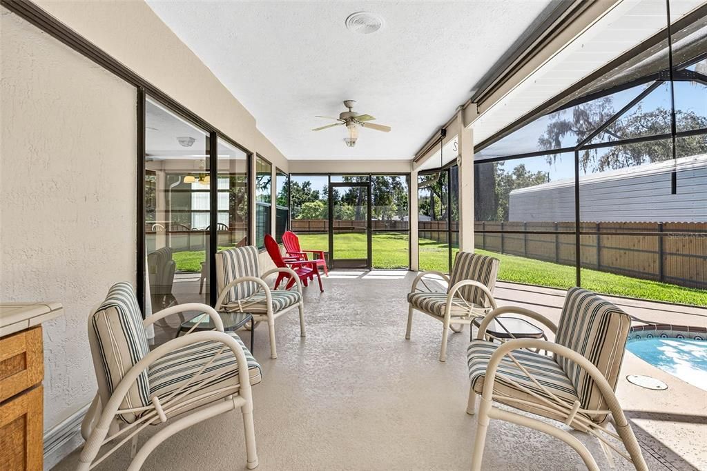 Active With Contract: $525,000 (4 beds, 2 baths, 2402 Square Feet)