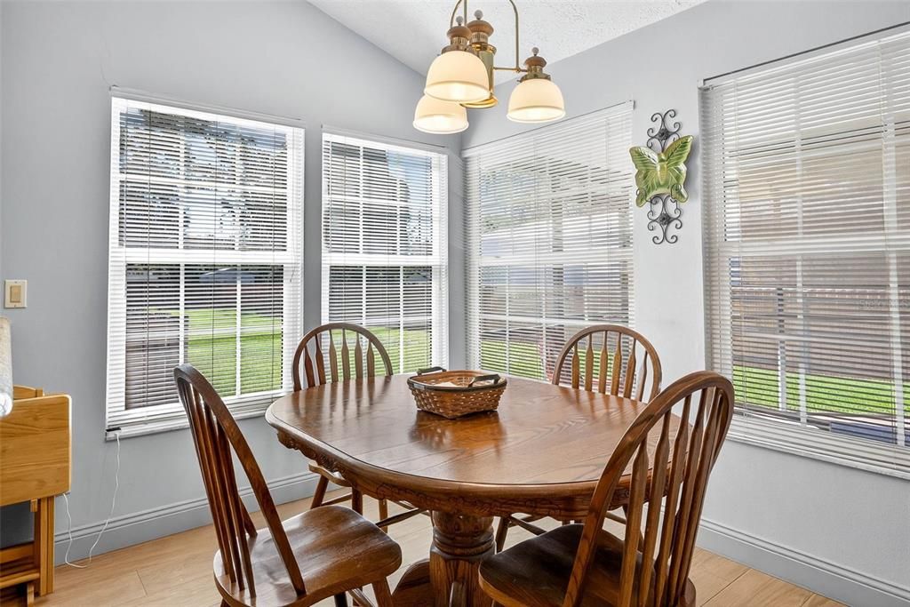 Active With Contract: $525,000 (4 beds, 2 baths, 2402 Square Feet)