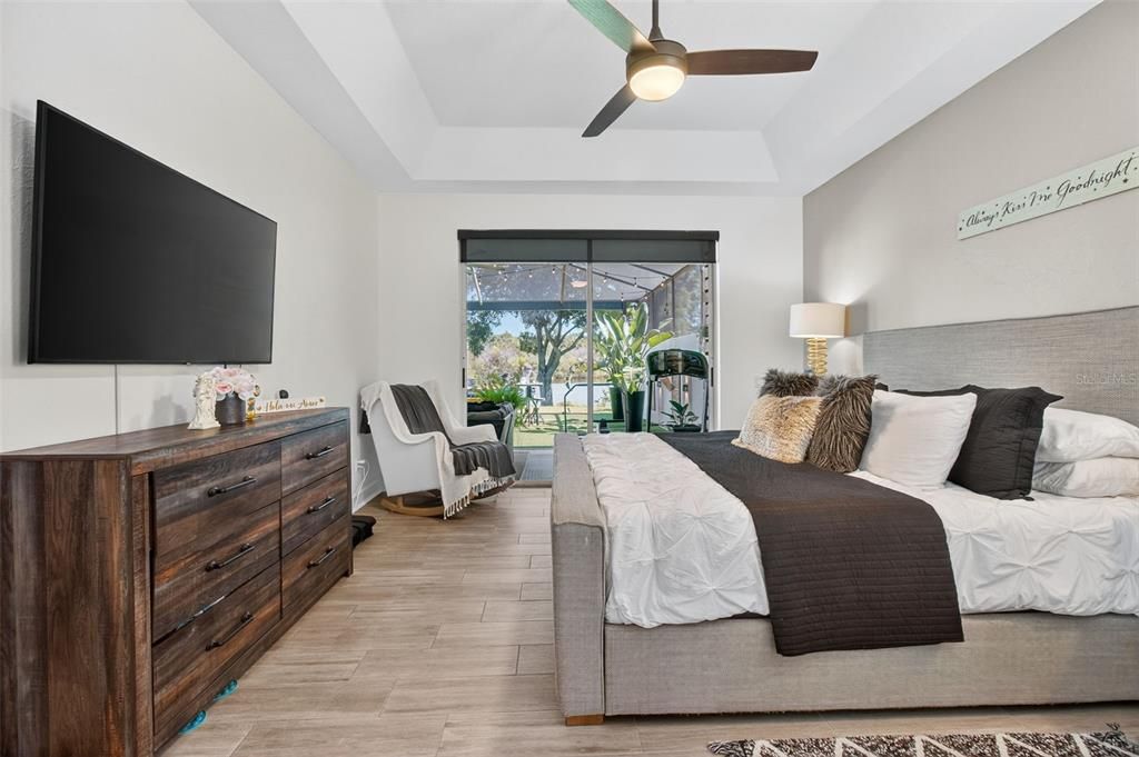 Active With Contract: $869,000 (3 beds, 3 baths, 2348 Square Feet)