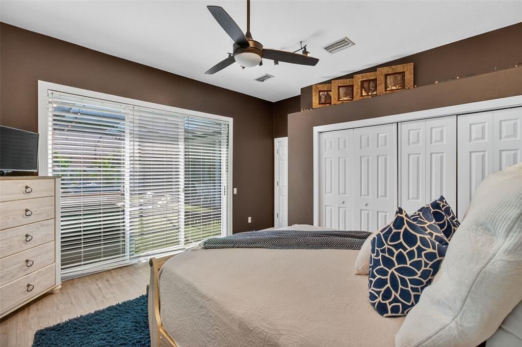 Active With Contract: $869,000 (3 beds, 3 baths, 2348 Square Feet)