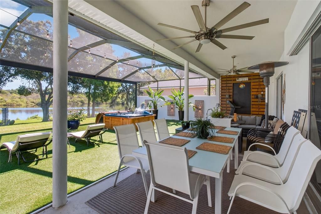 Active With Contract: $869,000 (3 beds, 3 baths, 2348 Square Feet)