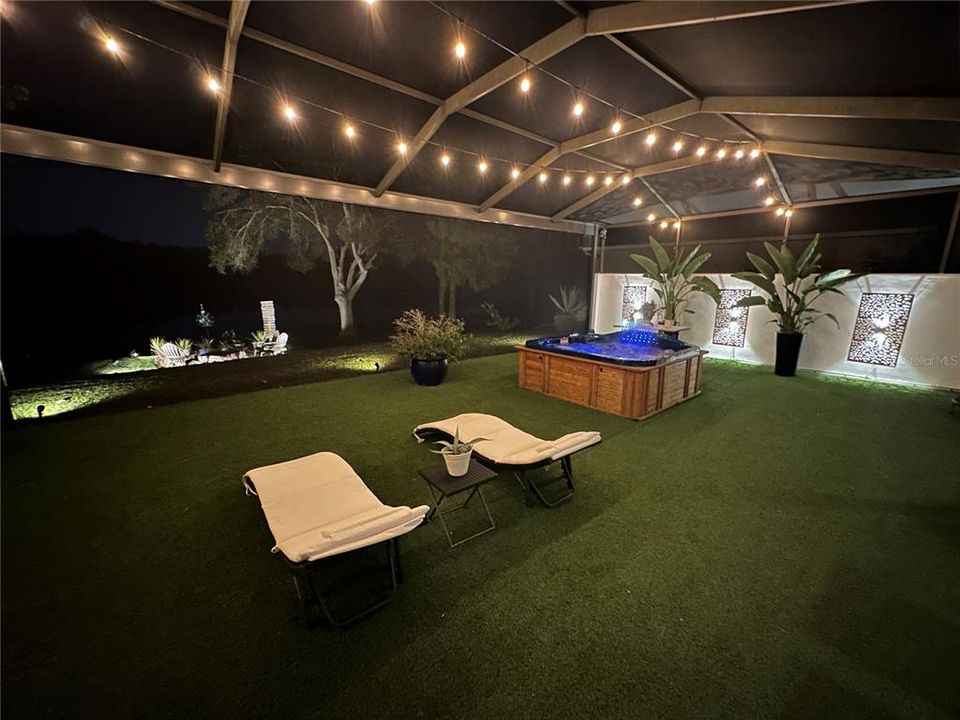 Active With Contract: $869,000 (3 beds, 3 baths, 2348 Square Feet)