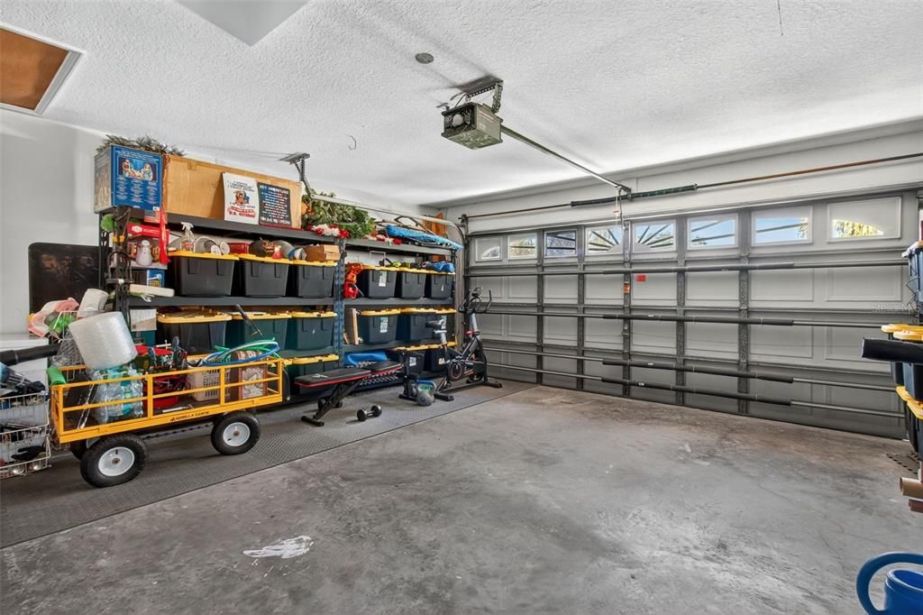 Active With Contract: $869,000 (3 beds, 3 baths, 2348 Square Feet)