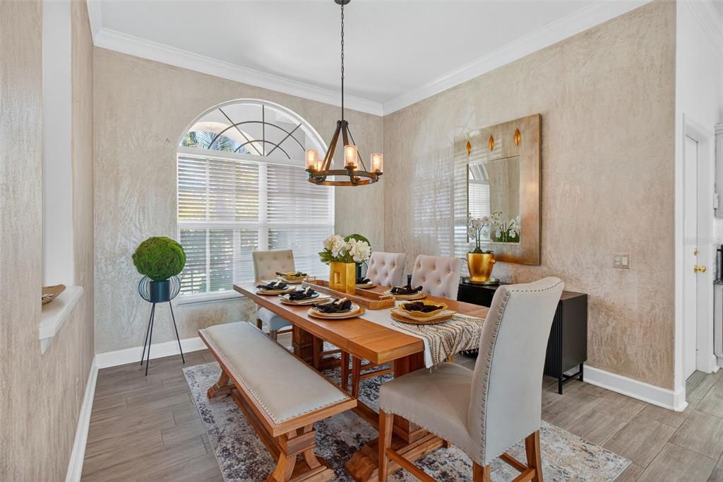 Active With Contract: $869,000 (3 beds, 3 baths, 2348 Square Feet)