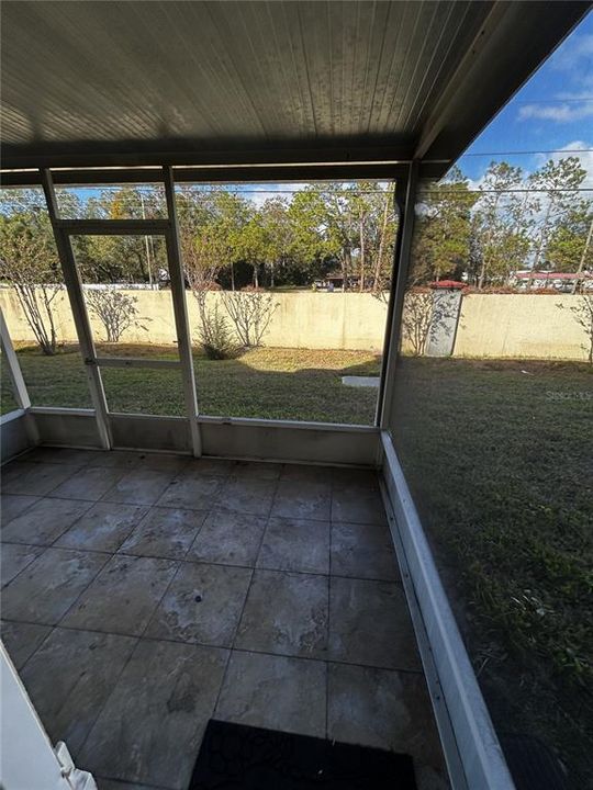 На продажу: $262,700 (3 спален, 3 ванн, 1412 Квадратных фут)