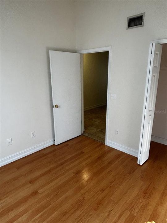 На продажу: $262,700 (3 спален, 3 ванн, 1412 Квадратных фут)