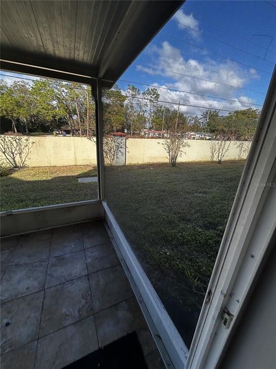 На продажу: $262,700 (3 спален, 3 ванн, 1412 Квадратных фут)