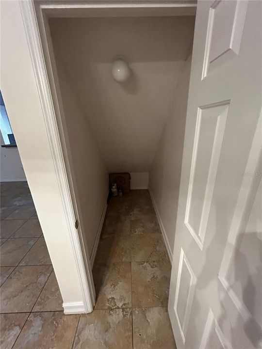 На продажу: $262,700 (3 спален, 3 ванн, 1412 Квадратных фут)