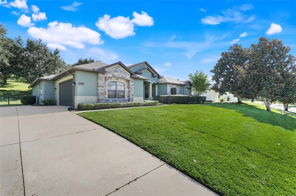 For Sale: $834,900 (4 beds, 3 baths, 2972 Square Feet)