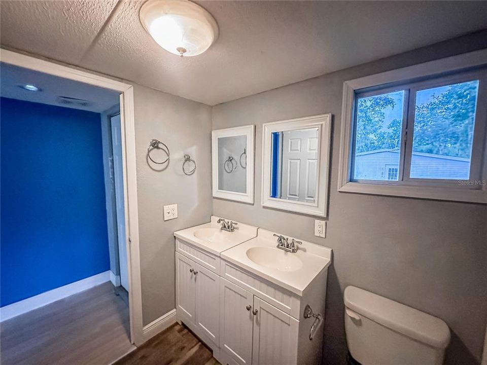 For Sale: $140,000 (3 beds, 2 baths, 1520 Square Feet)