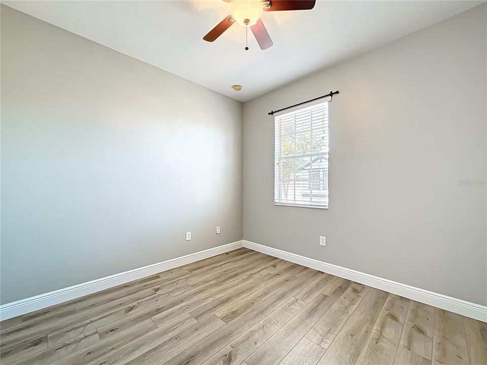 На продажу: $389,900 (3 спален, 2 ванн, 1537 Квадратных фут)