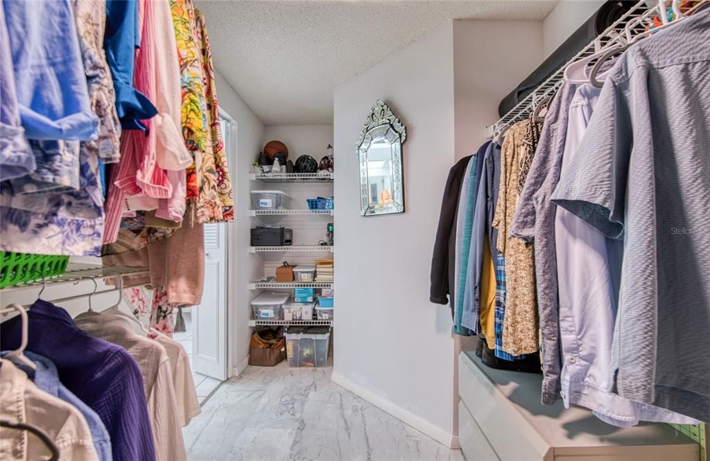 Active With Contract: $510,000 (2 beds, 2 baths, 1145 Square Feet)