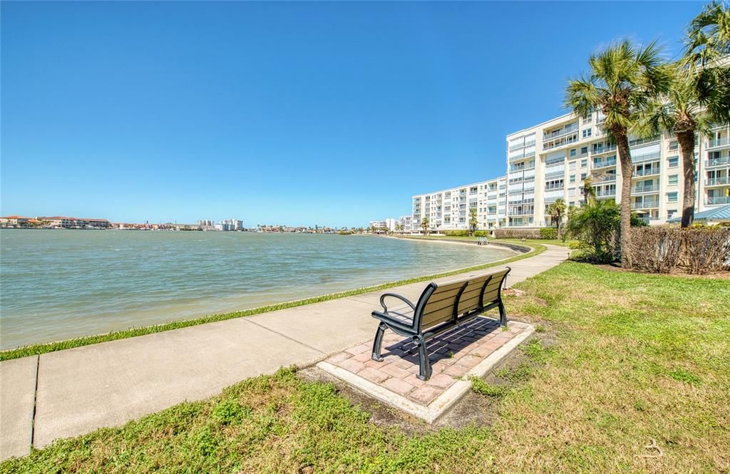 Active With Contract: $510,000 (2 beds, 2 baths, 1145 Square Feet)