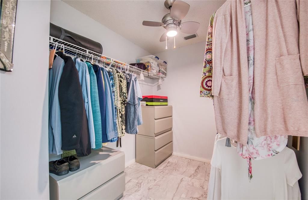 Active With Contract: $510,000 (2 beds, 2 baths, 1145 Square Feet)