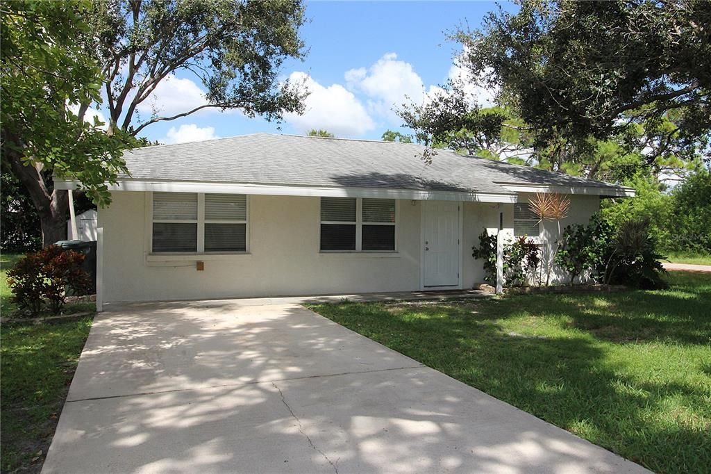 最近租的: $2,000 (3 贝兹, 2 浴室, 936 平方英尺)