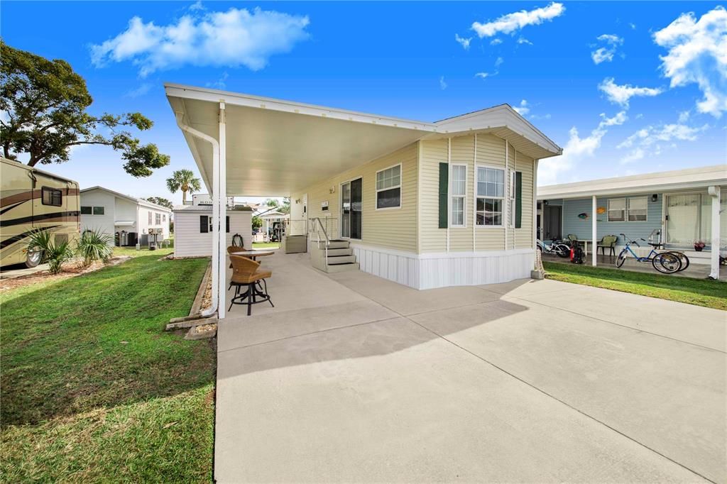 For Sale: $119,000 (1 beds, 1 baths, 480 Square Feet)