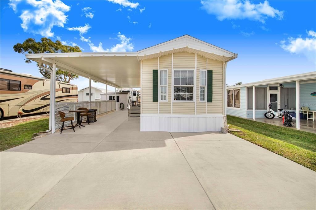 For Sale: $119,000 (1 beds, 1 baths, 480 Square Feet)