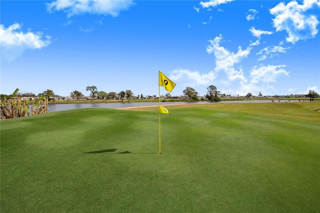 For Sale: $119,000 (1 beds, 1 baths, 480 Square Feet)