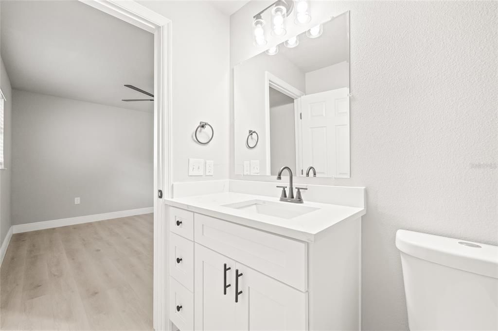 For Sale: $279,900 (3 beds, 2 baths, 1628 Square Feet)