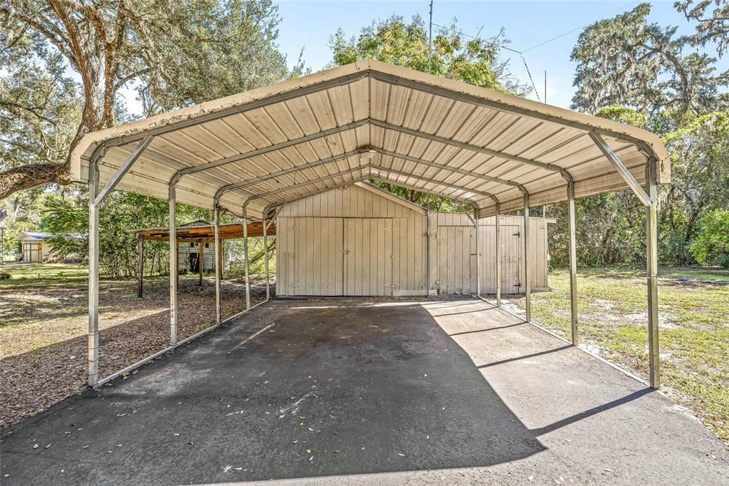 For Sale: $279,900 (3 beds, 2 baths, 1628 Square Feet)