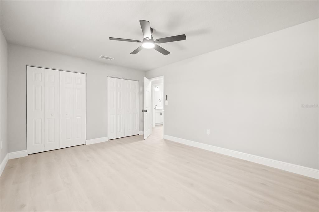 For Sale: $279,900 (3 beds, 2 baths, 1628 Square Feet)