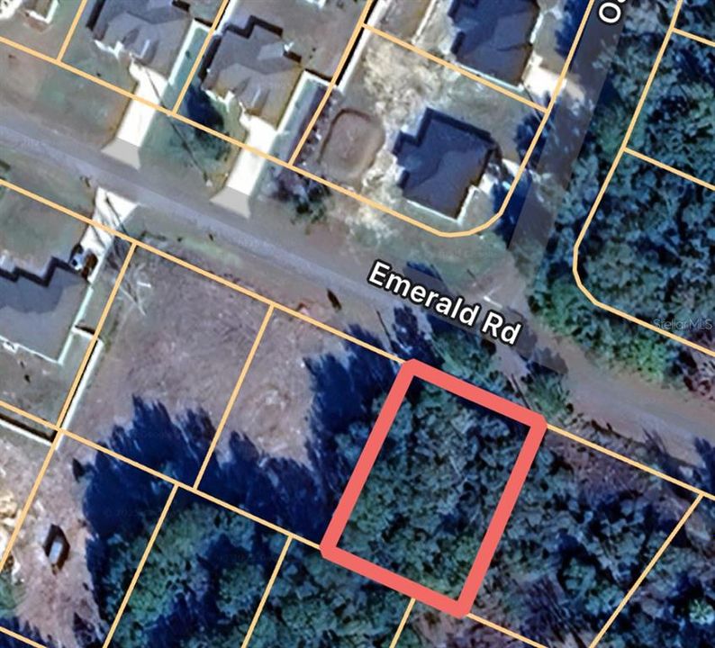 待售: $27,900 (0.26 acres)