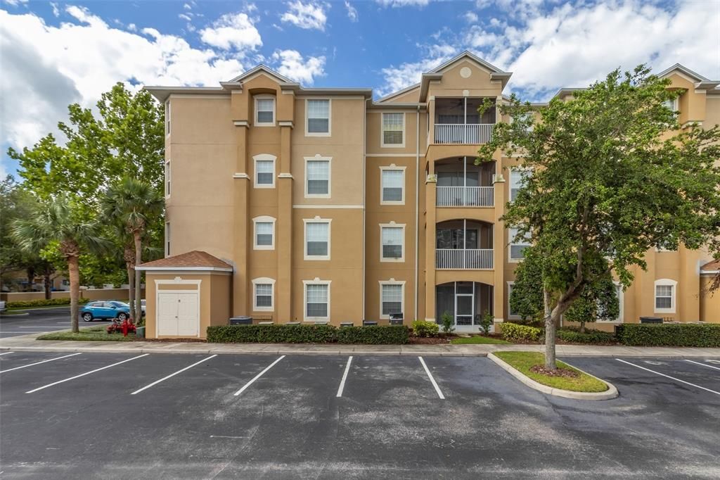 For Sale: $274,500 (2 beds, 2 baths, 1081 Square Feet)