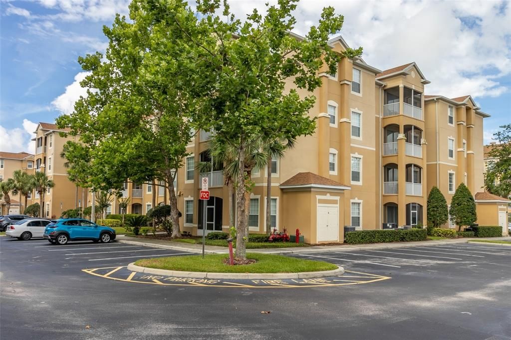 For Sale: $274,500 (2 beds, 2 baths, 1081 Square Feet)