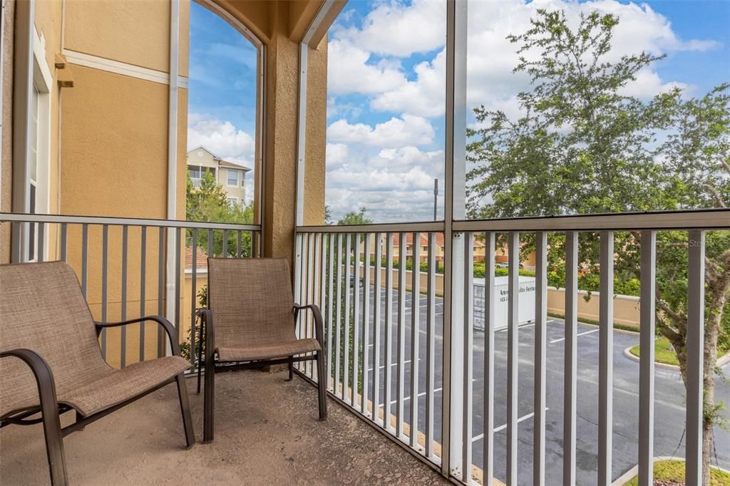 For Sale: $274,500 (2 beds, 2 baths, 1081 Square Feet)