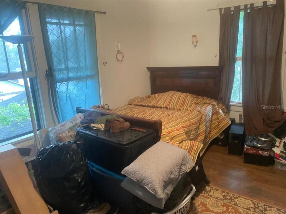 En Venta: $695,000 (3 camas, 3 baños, 3454 Pies cuadrados)