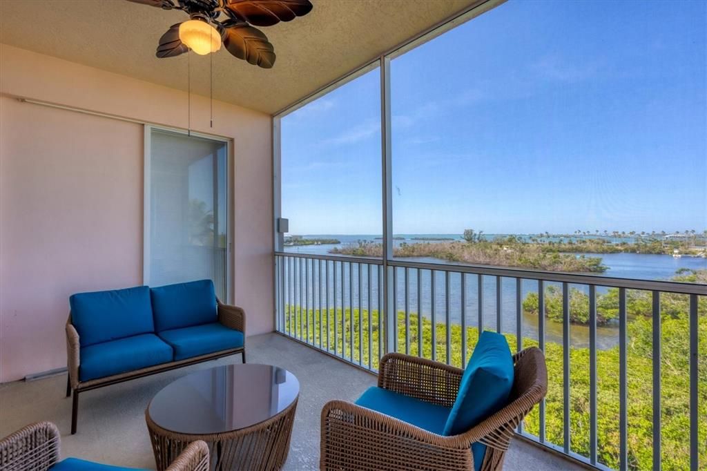 待售: $995,000 (3 贝兹, 3 浴室, 2138 平方英尺)