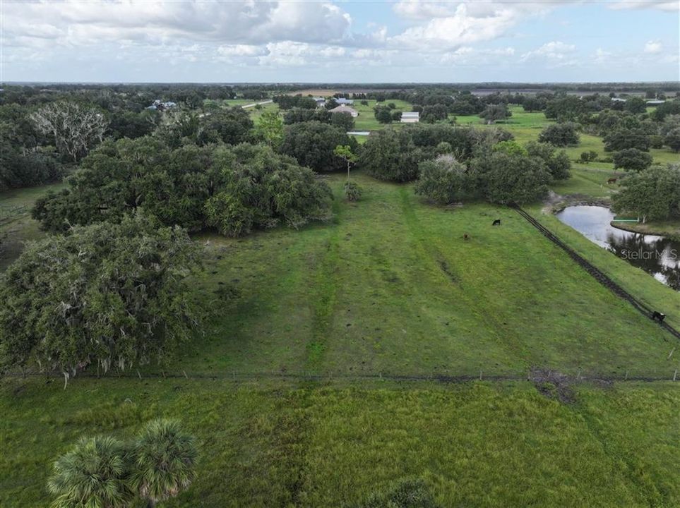 En Venta: $325,000 (5.25 acres)