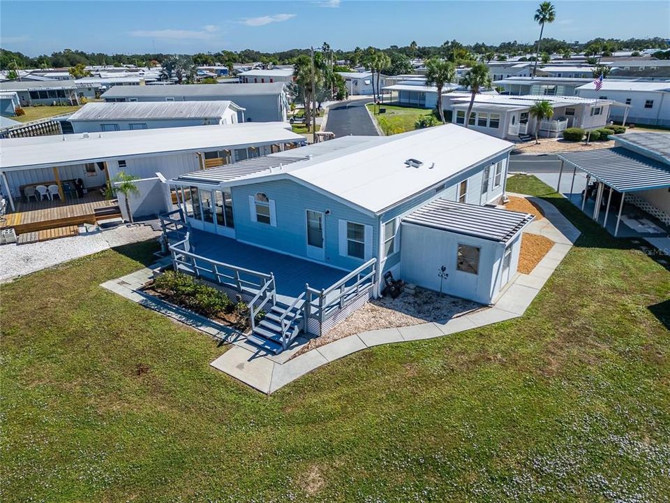 For Sale: $259,900 (2 beds, 2 baths, 1012 Square Feet)