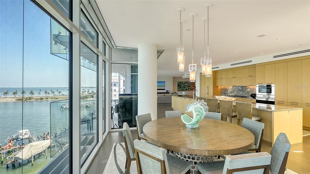 待售: $6,449,000 (4 贝兹, 3 浴室, 4101 平方英尺)