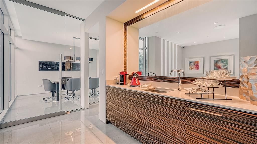 待售: $6,449,000 (4 贝兹, 3 浴室, 4101 平方英尺)