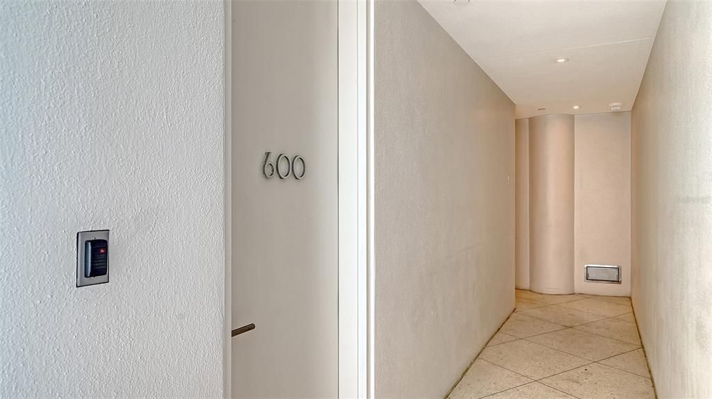 待售: $6,449,000 (4 贝兹, 3 浴室, 4101 平方英尺)